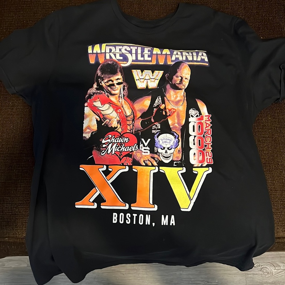 Wrestle mania T shirt